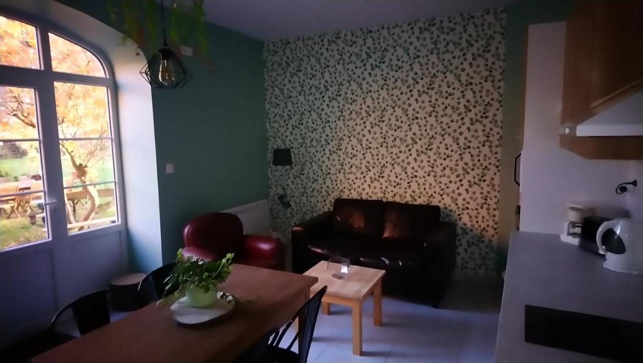 Le Jardin Des Ecureuils 호텔 Demuin 외부 사진